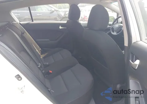 2017 Kia Forte Lx из США, поврежденный, VIN KNAFK5A85H5727877